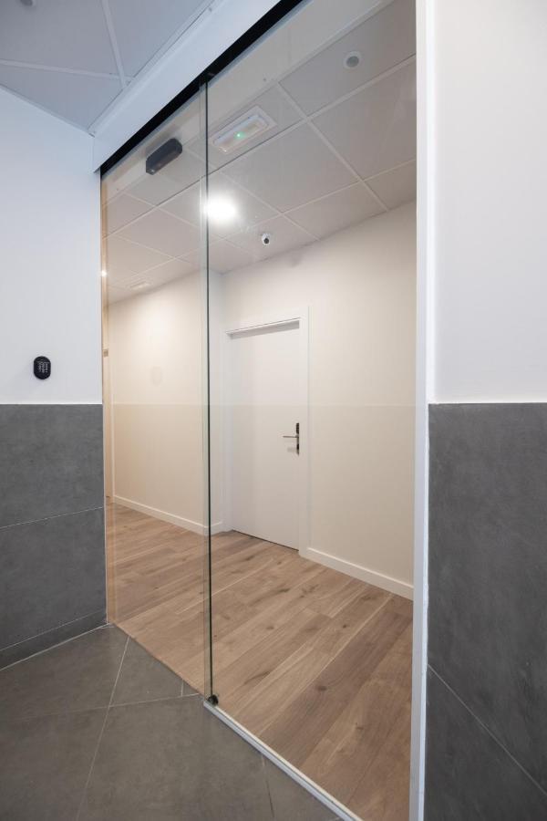 Apartamentos Turisticos Fatima, En El Centro De Vigo Exteriör bild