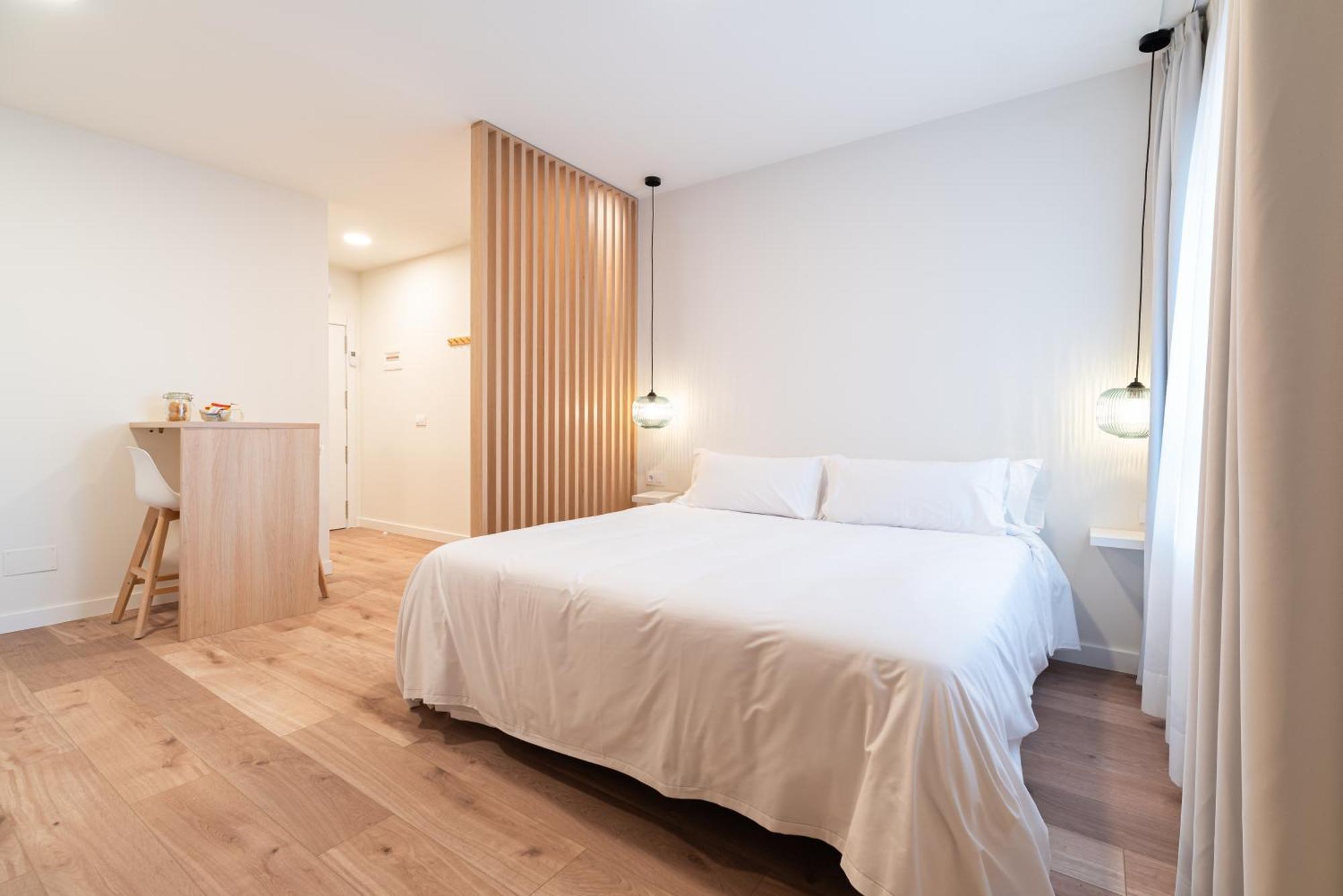 Apartamentos Turisticos Fatima, En El Centro De Vigo Exteriör bild