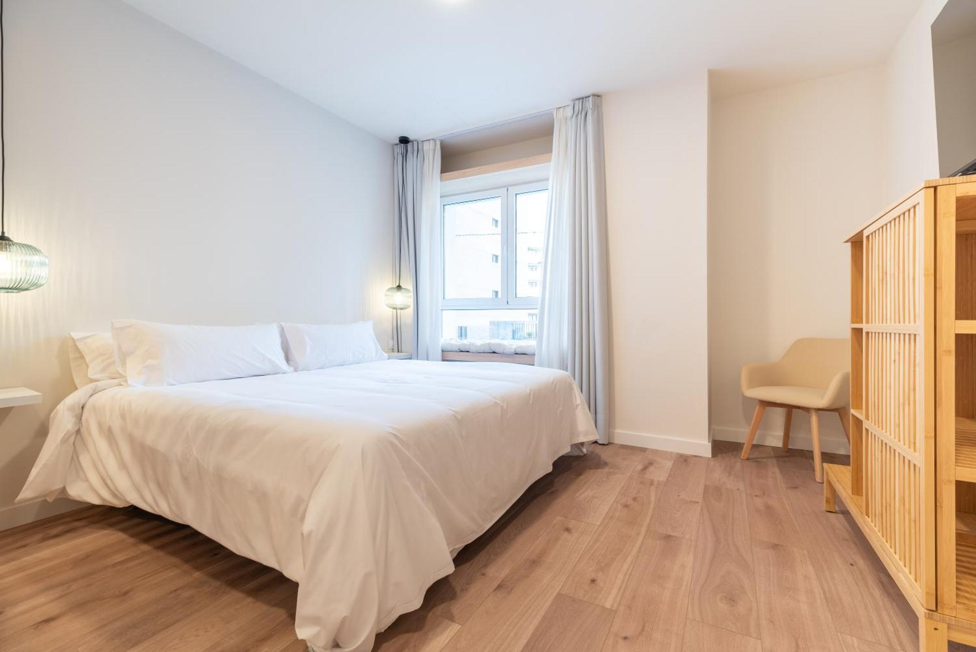 Apartamentos Turisticos Fatima, En El Centro De Vigo Exteriör bild