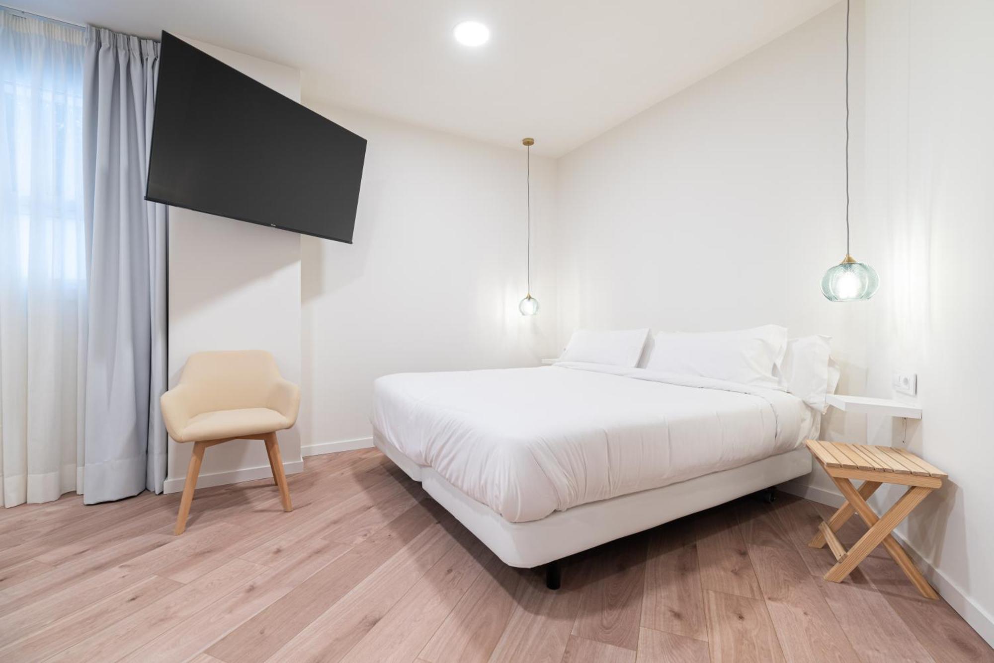 Apartamentos Turisticos Fatima, En El Centro De Vigo Exteriör bild