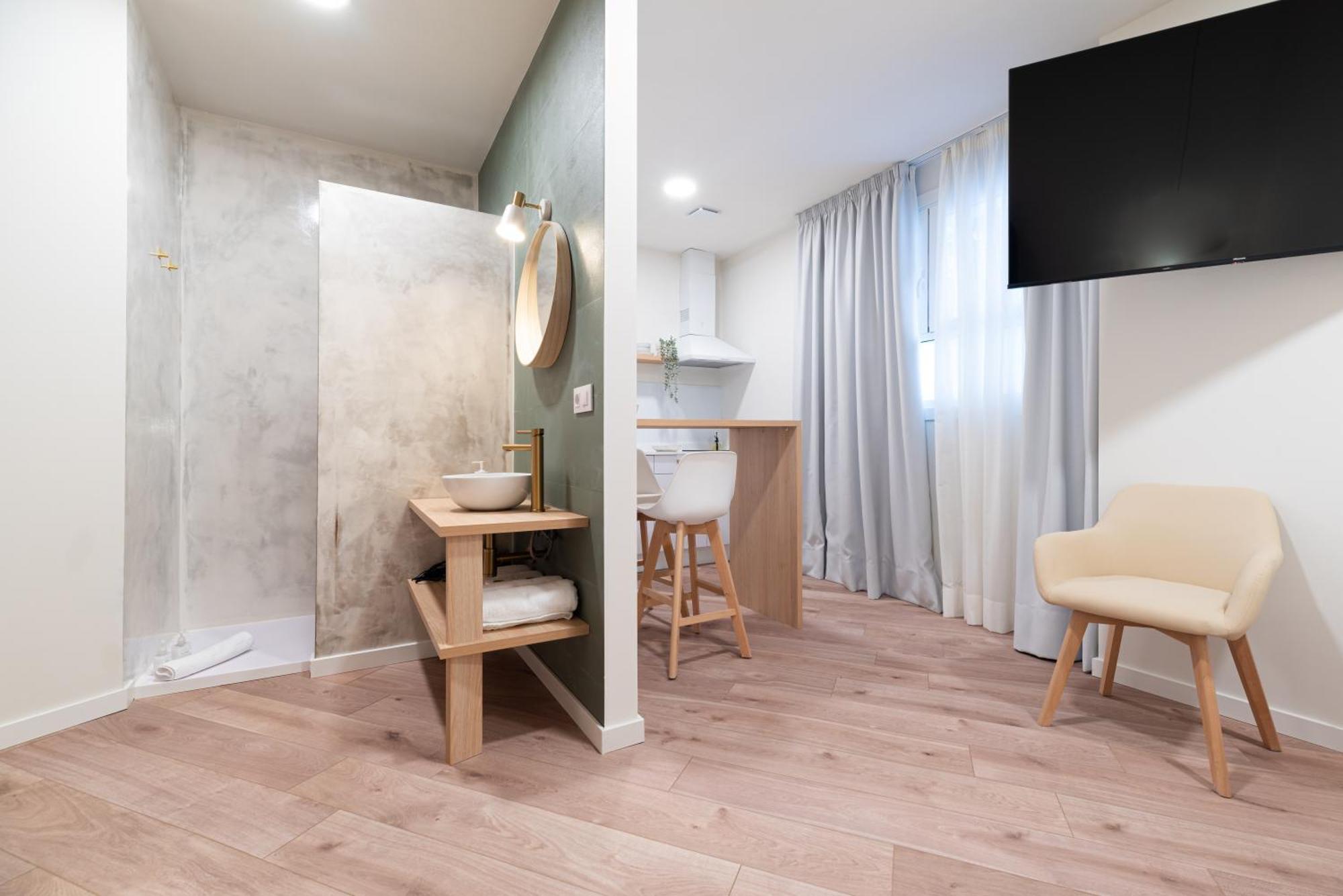 Apartamentos Turisticos Fatima, En El Centro De Vigo Exteriör bild