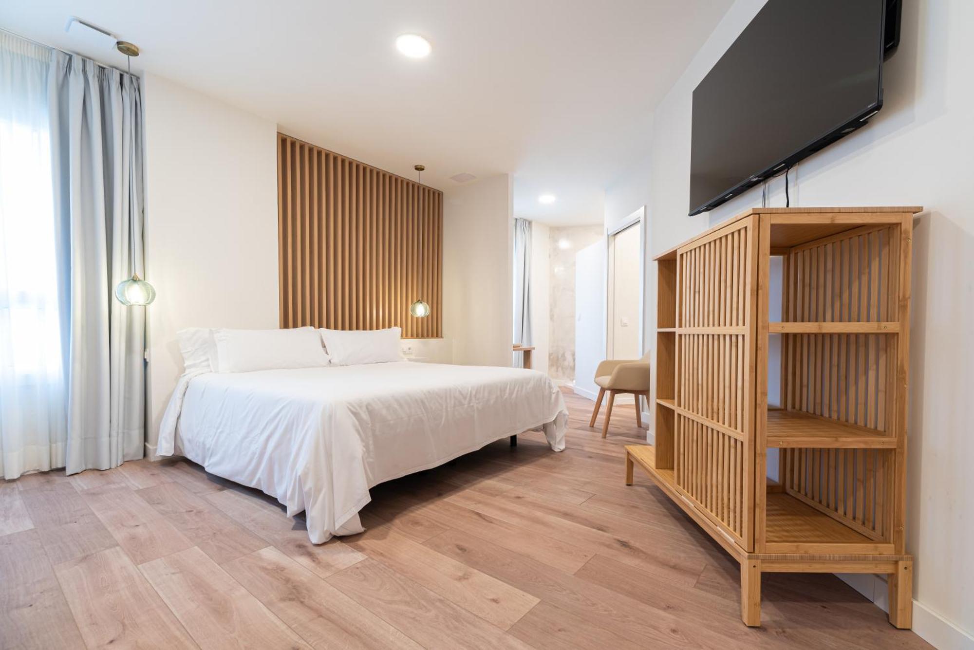 Apartamentos Turisticos Fatima, En El Centro De Vigo Exteriör bild