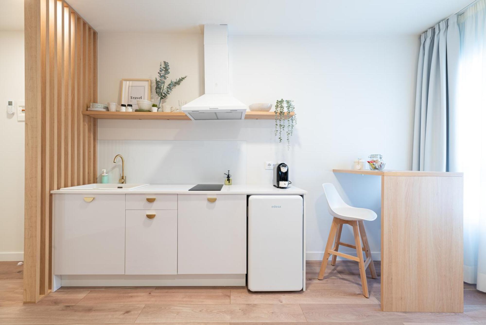 Apartamentos Turisticos Fatima, En El Centro De Vigo Exteriör bild