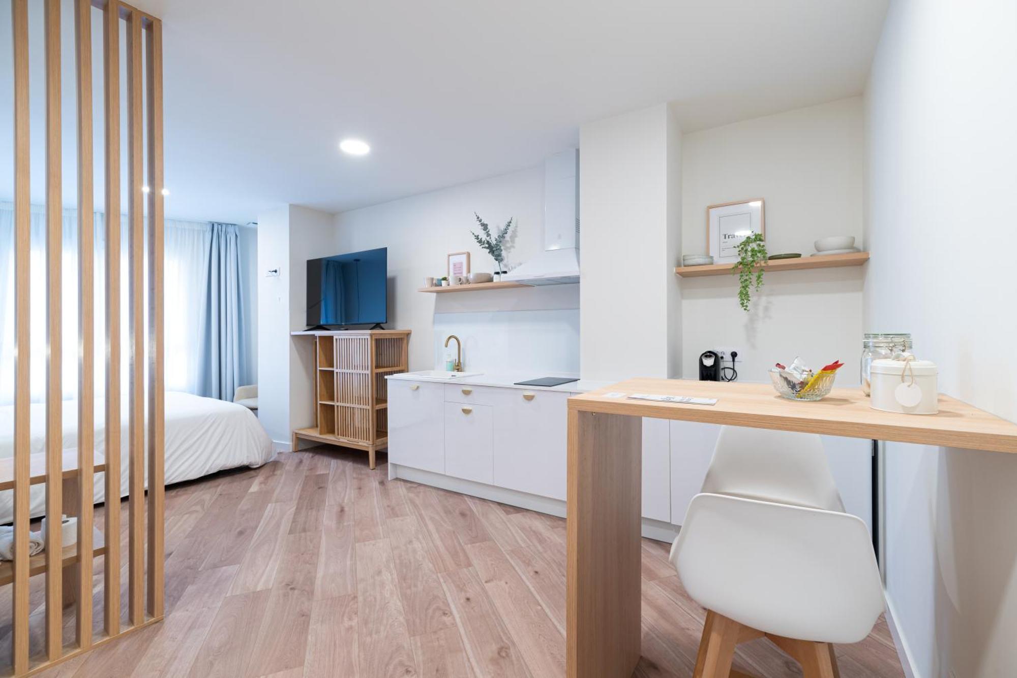Apartamentos Turisticos Fatima, En El Centro De Vigo Exteriör bild