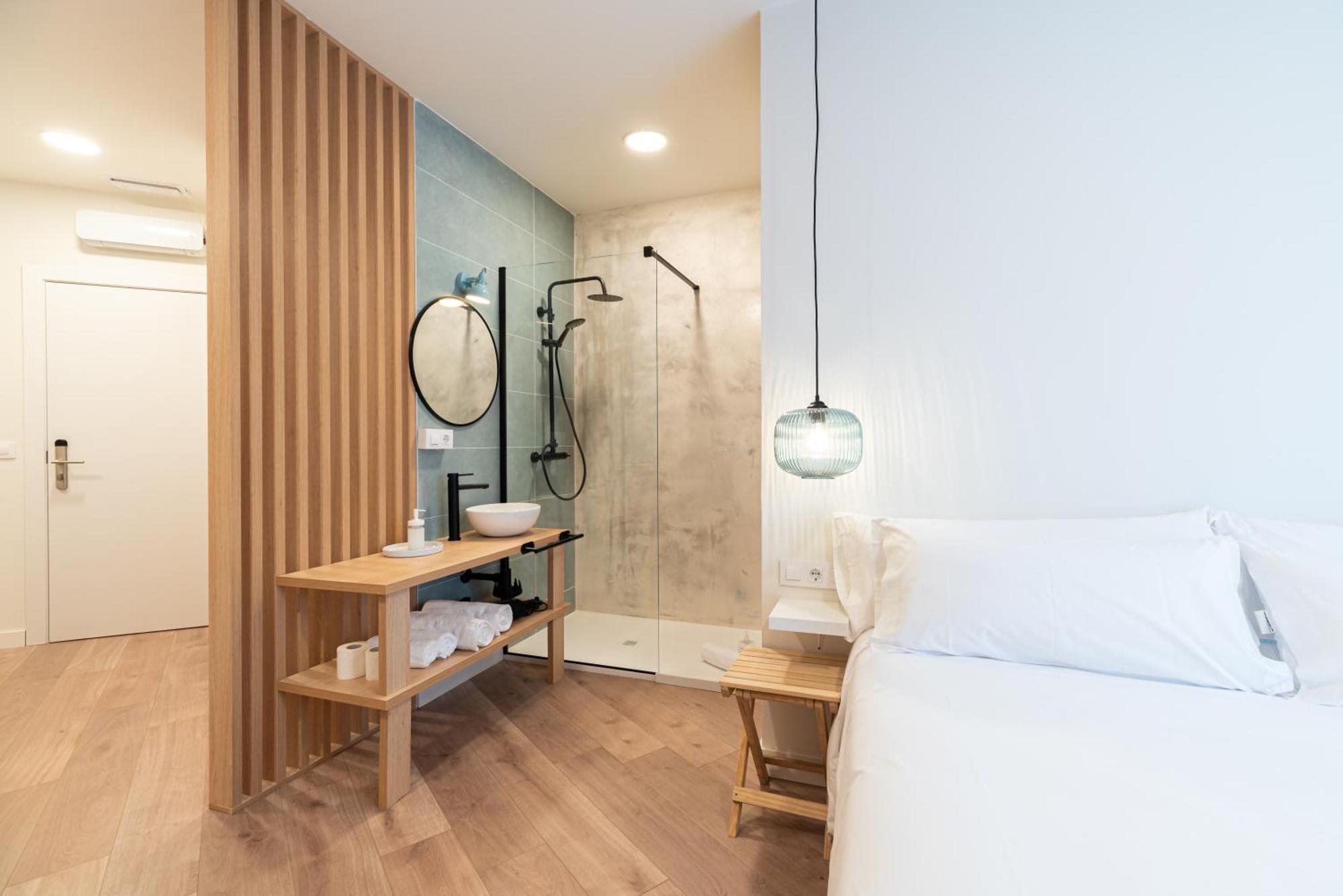 Apartamentos Turisticos Fatima, En El Centro De Vigo Exteriör bild