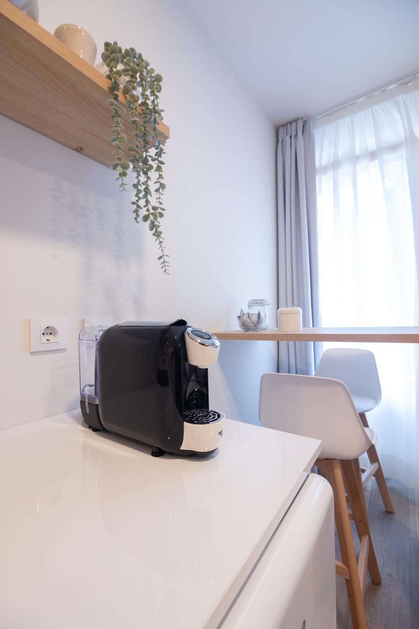 Apartamentos Turisticos Fatima, En El Centro De Vigo Exteriör bild