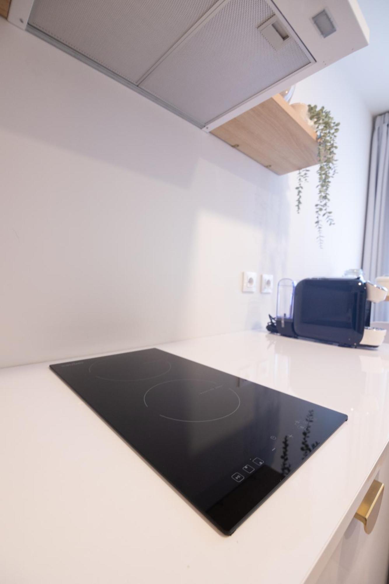Apartamentos Turisticos Fatima, En El Centro De Vigo Exteriör bild